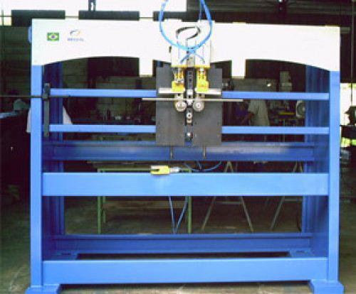 MEC-195 Dobradeira de tubo 2D