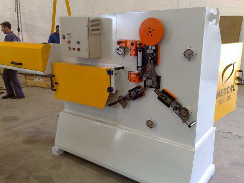 MEC-300 Dobradeira mecanica
