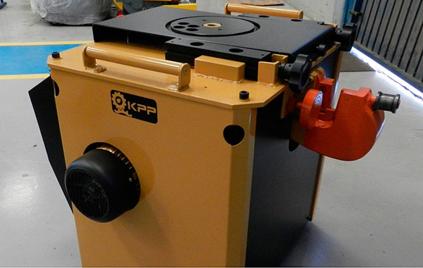 maquinas-dobrar-cortar-vergalhao-03